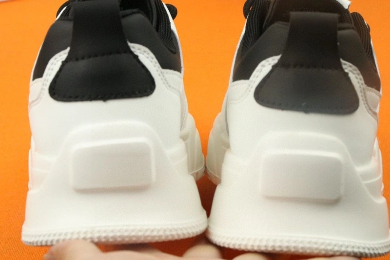 DailyWear Gxvxnchy Sneakers 153988