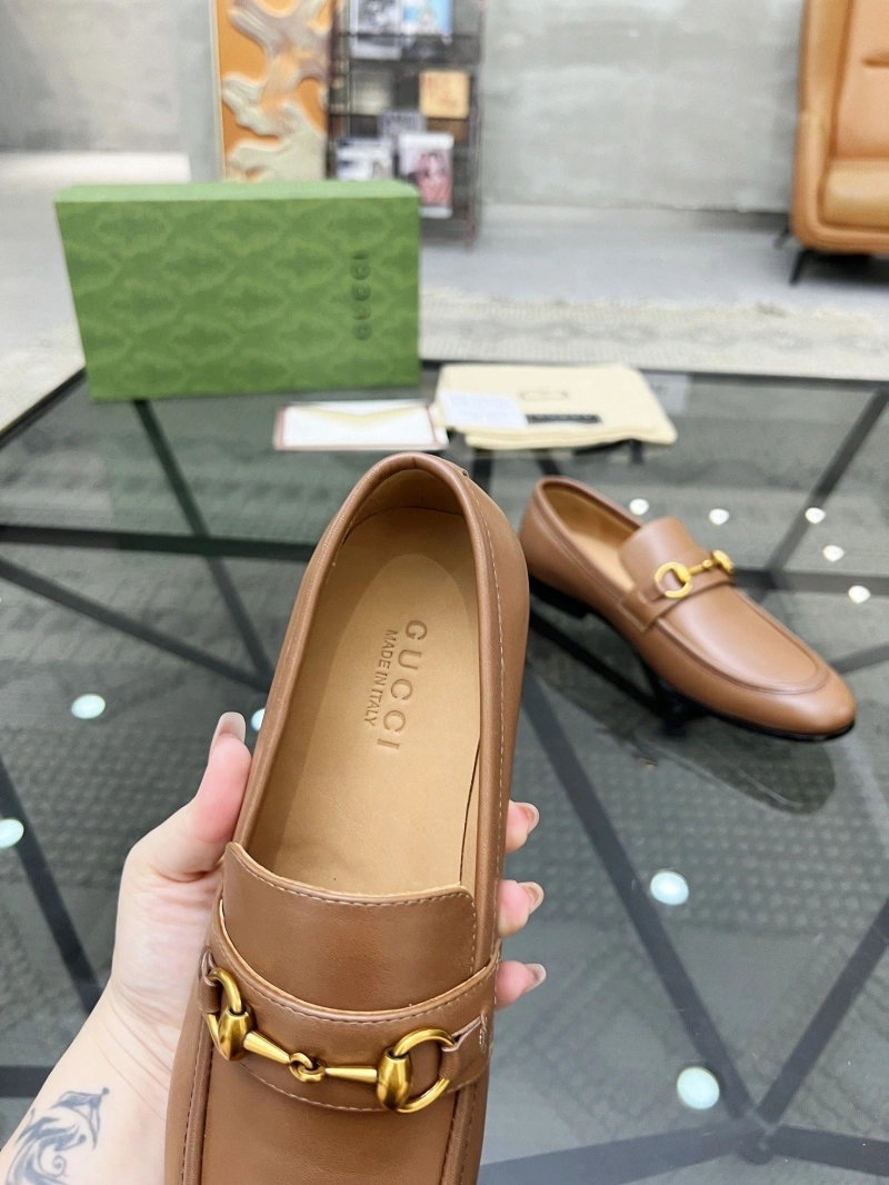 Gxccx Leather Shoes Vibrant 162863