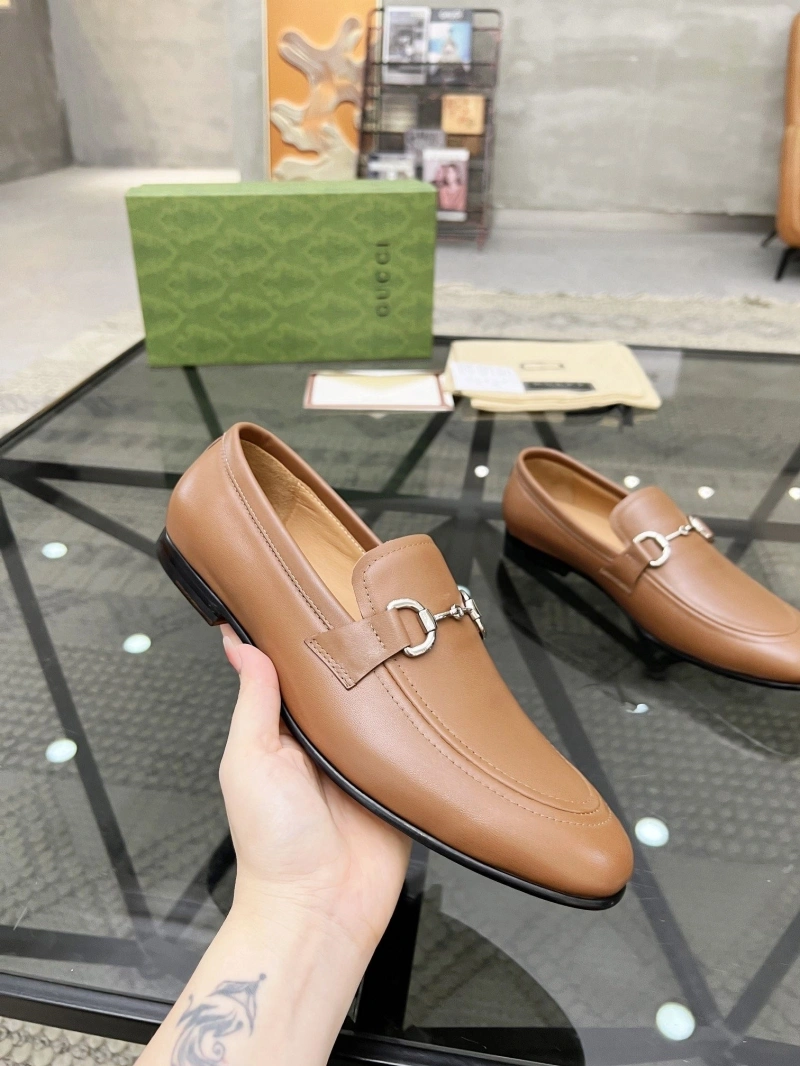 Versatile Gxccx Leather Shoes 162842