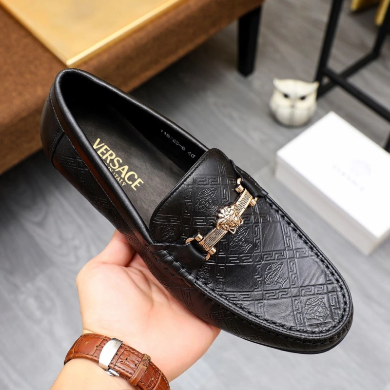 Bold Gxvxnchy Leather Shoes 154399
