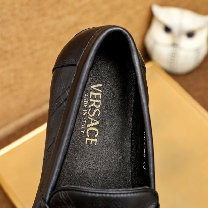 Bold Gxvxnchy Leather Shoes 154399