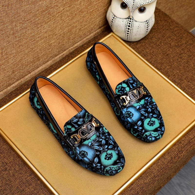 WellDesigned Gxvxnchy Leather Shoes 154394