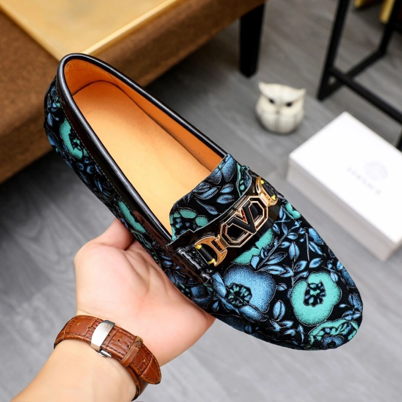 WellDesigned Gxvxnchy Leather Shoes 154394