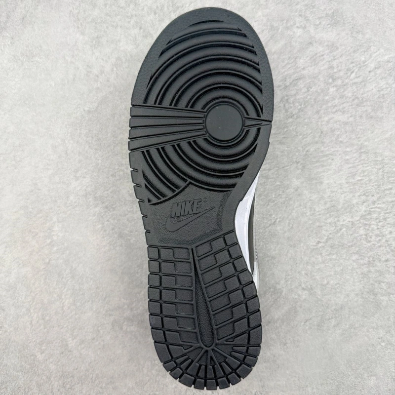 Sophisticated Nxkx Sneakers 199408