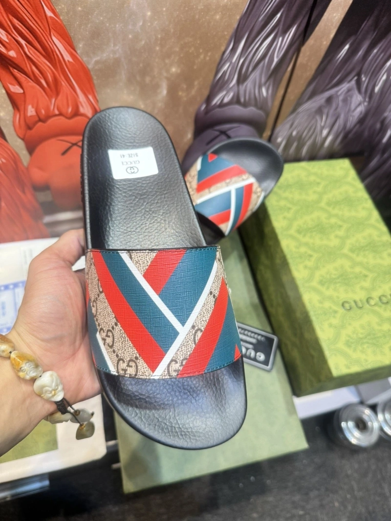 Stylish Gxccx Slippers 164056