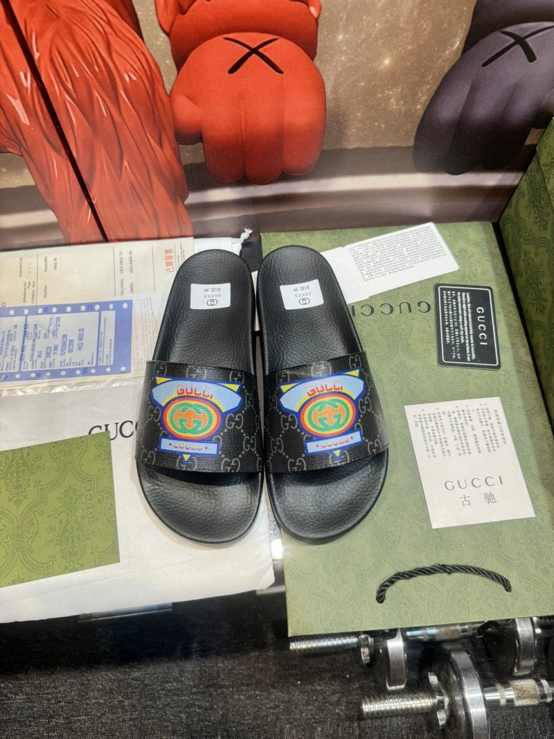 SportInspired Gxccx Slippers 164040