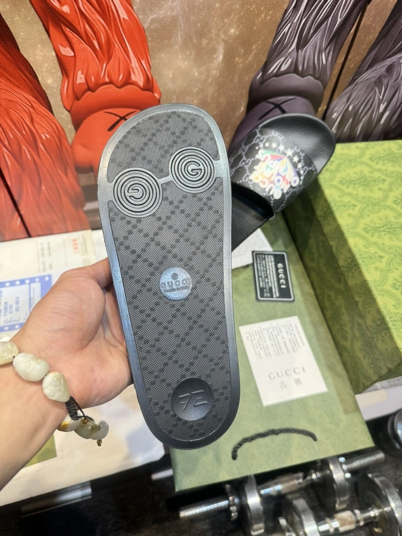 Popular Gxccx Slippers 164036