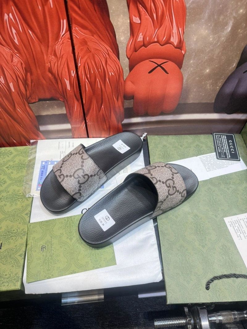 Gxccx Slippers TopPick 164035