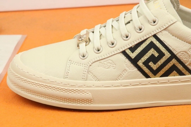 Functional Gxvxnchy Sneakers 153986
