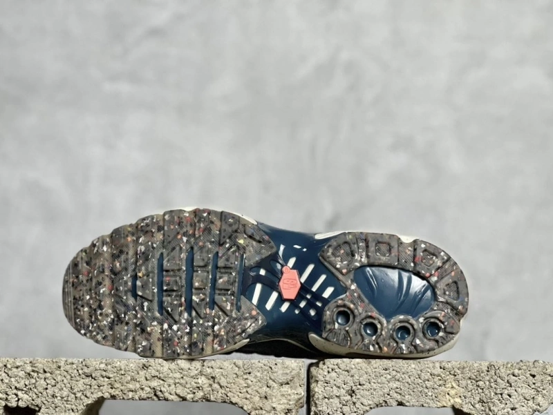 Modern Nxkx Sneakers 199389