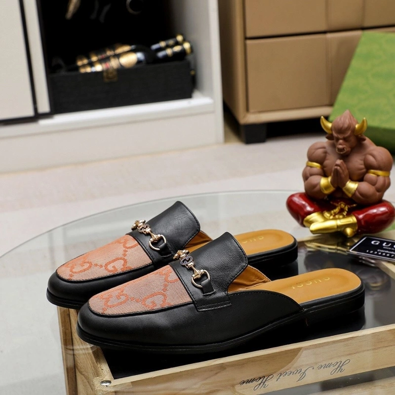 Gxccx Slippers UrbanStyle 164037