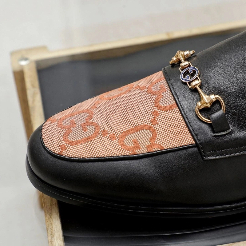 Gxccx Slippers UrbanStyle 164037
