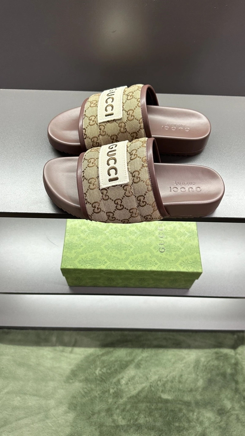 Modern Gxccx Slippers 164013