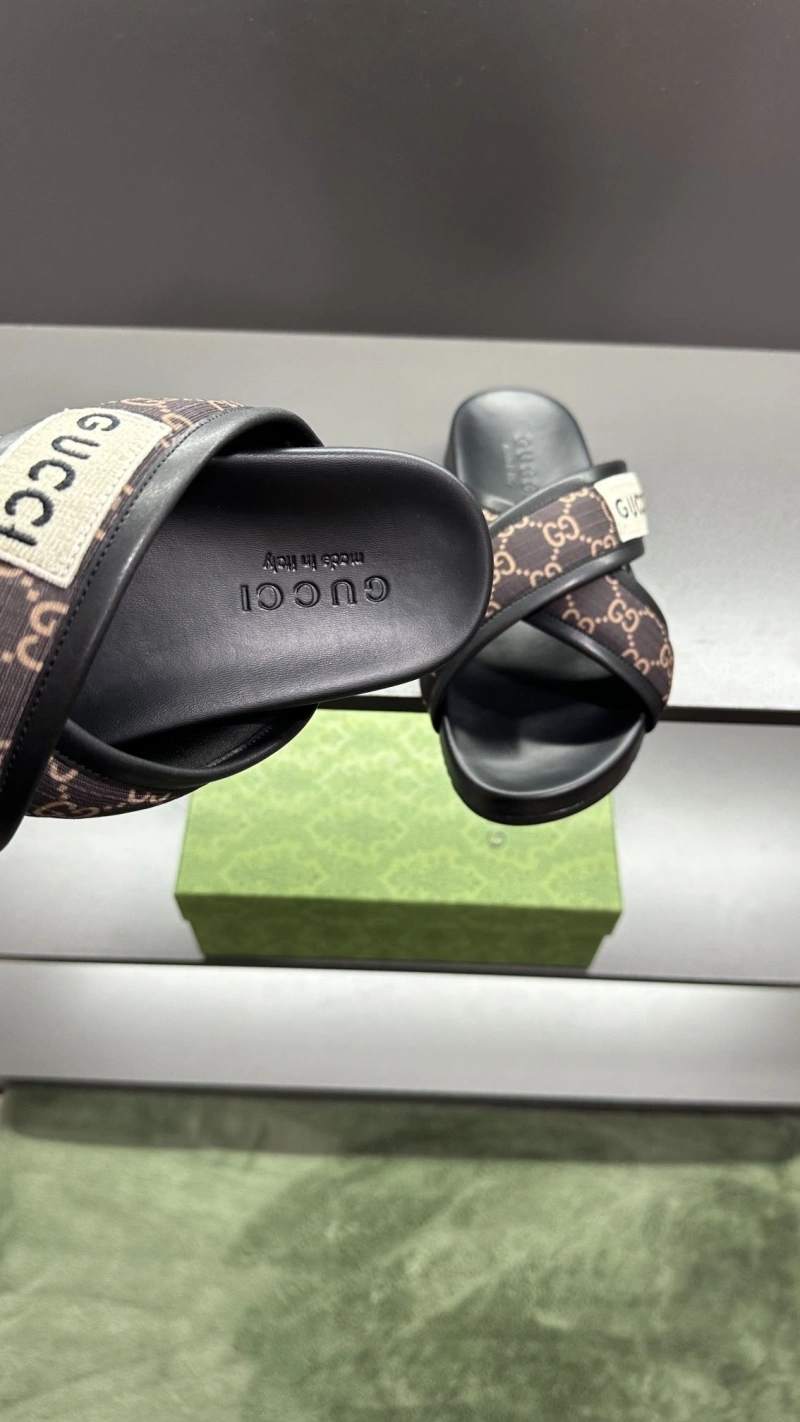 Soft Gxccx Slippers 164003