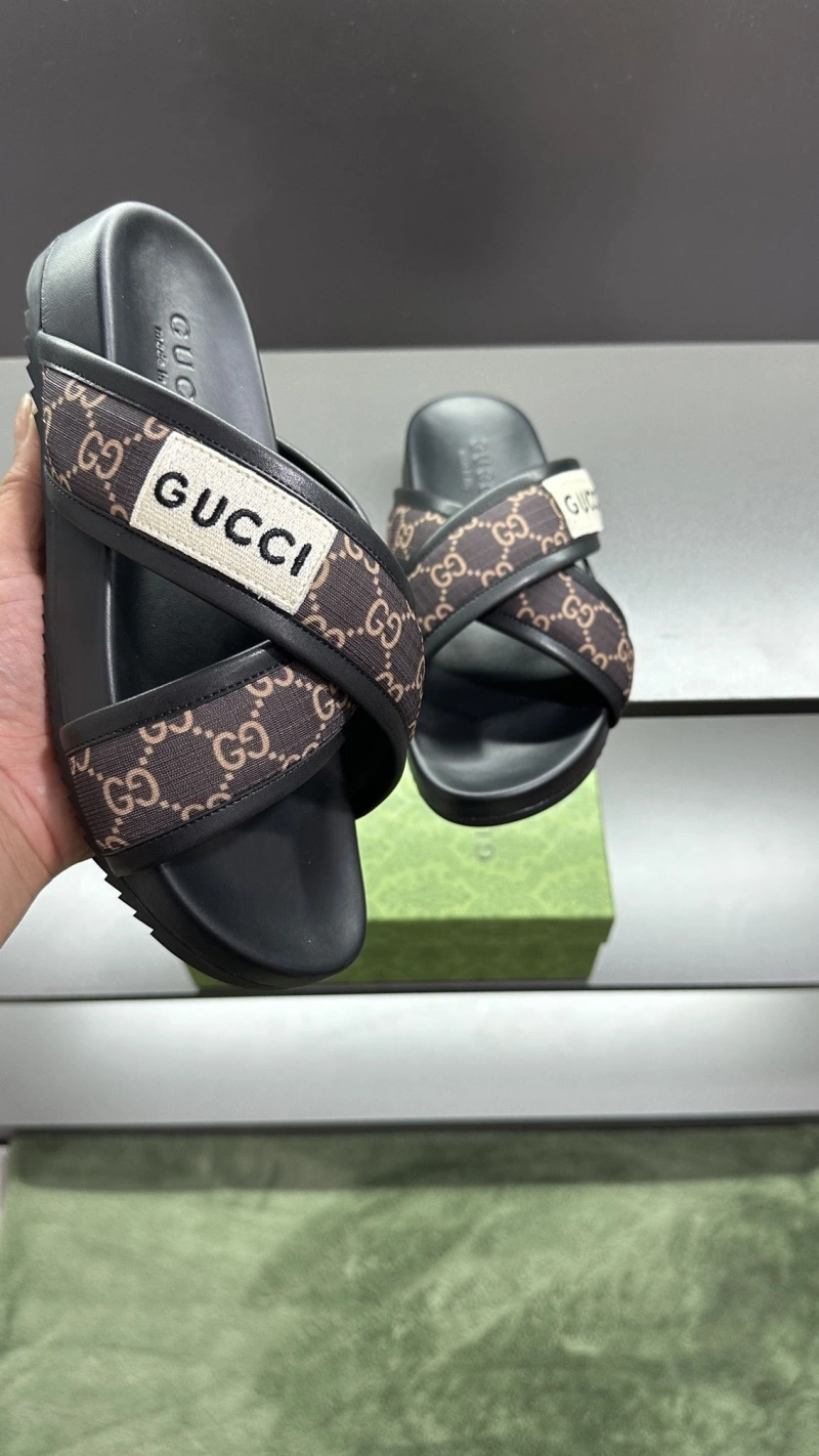 Soft Gxccx Slippers 164003