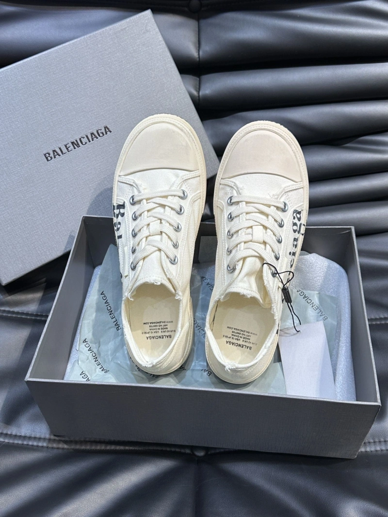 GoAnywhere Bxlxnciaga Sneakers 109959