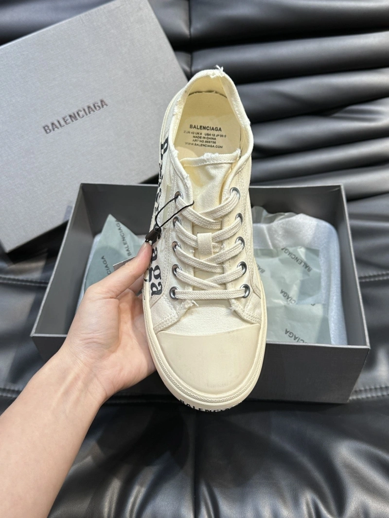 GoAnywhere Bxlxnciaga Sneakers 109959