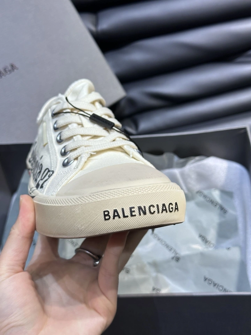 GoAnywhere Bxlxnciaga Sneakers 109959