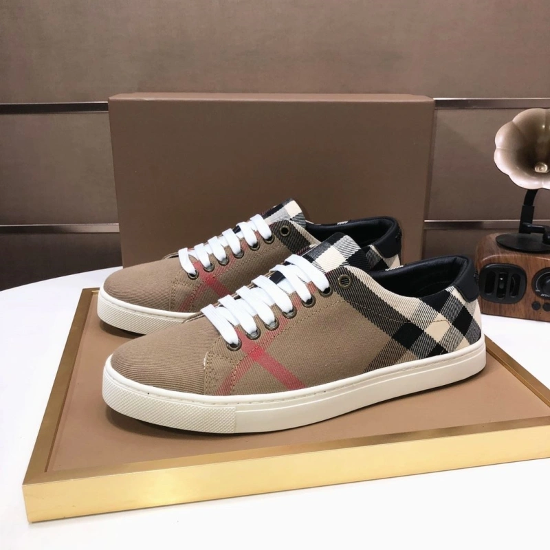 Durable Bxrbxrry Sneakers 115332