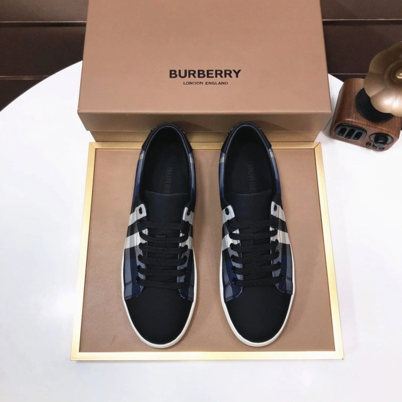 Soft Bxrbxrry Sneakers 115334