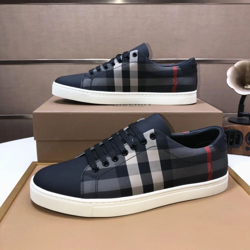 Classic Bxrbxrry Sneakers 115326