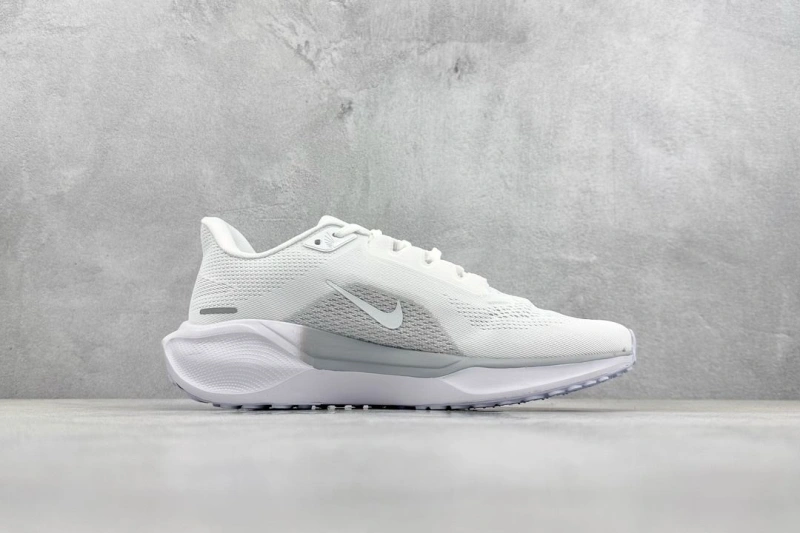 Versatile Nxkx Sneakers 199370