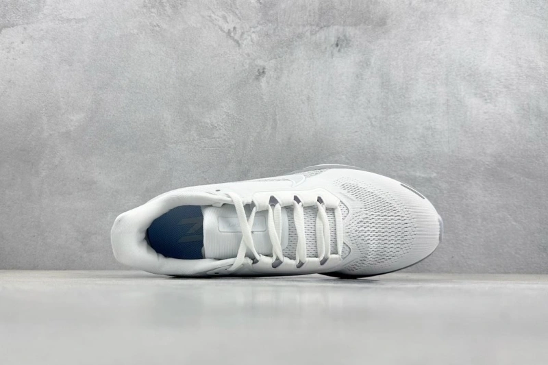 Versatile Nxkx Sneakers 199370