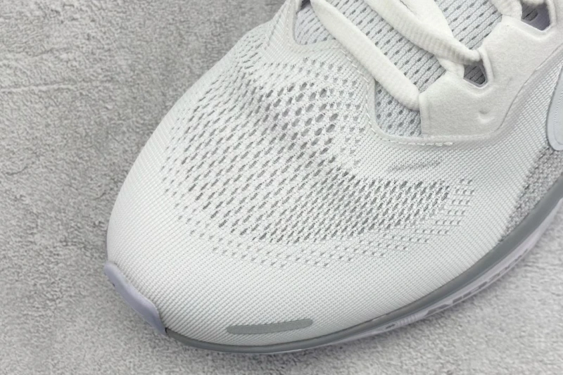Versatile Nxkx Sneakers 199370