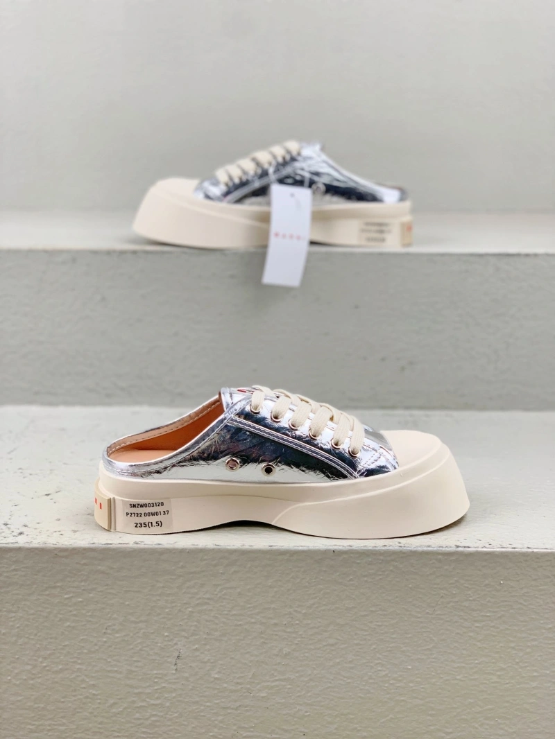 Versatile Othxr Sneakers 215917