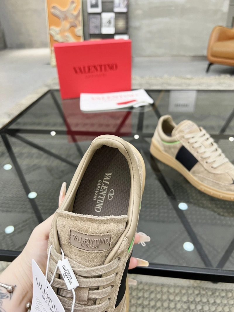 GoAnywhere Vxlxntino Casual Shoes 231641