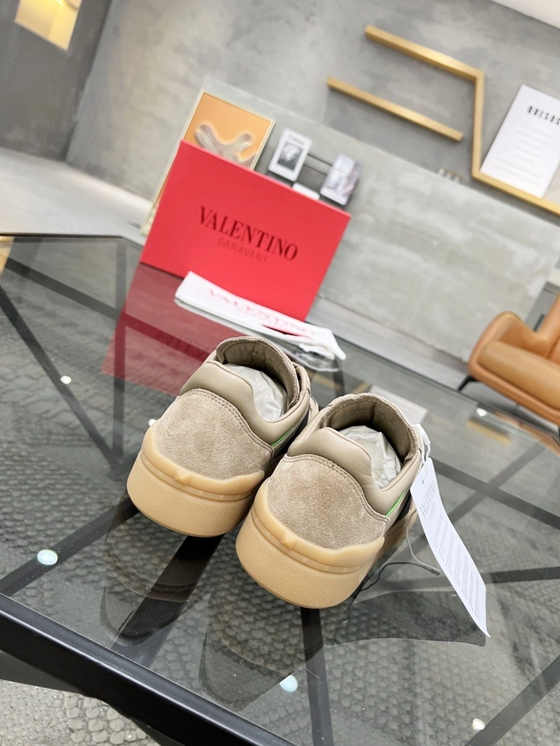 GoAnywhere Vxlxntino Casual Shoes 231641
