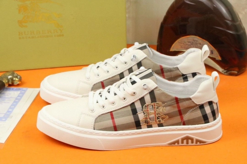 Durable Bxrbxrry Sneakers 115319