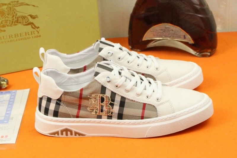 Durable Bxrbxrry Sneakers 115319