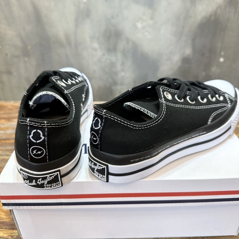 Sleek Gxvxnchy Sneakers 154011