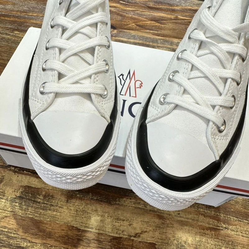 Gxvxnchy Sneakers Elegant 154004