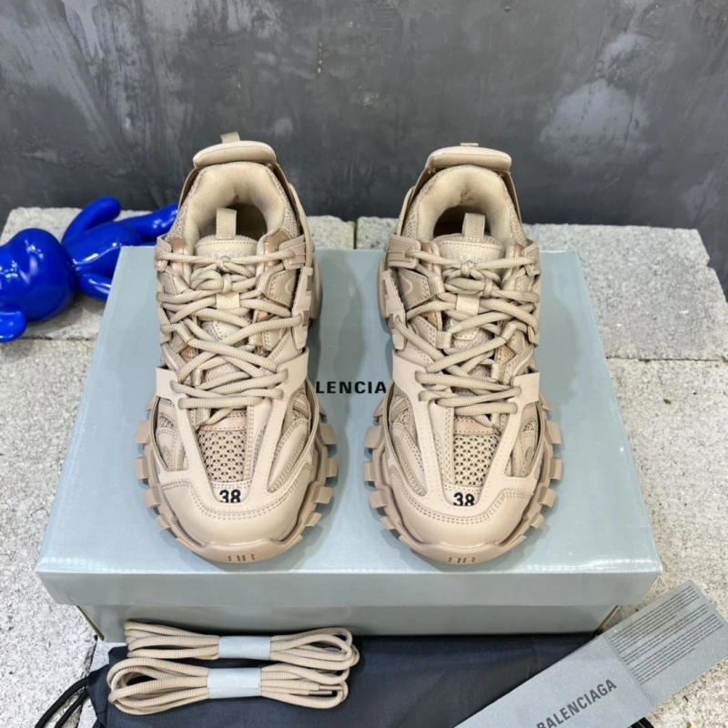 StreetReady Bxlxnciaga Sneakers 109935
