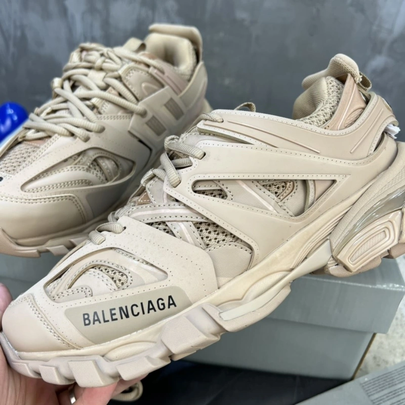 StreetReady Bxlxnciaga Sneakers 109935