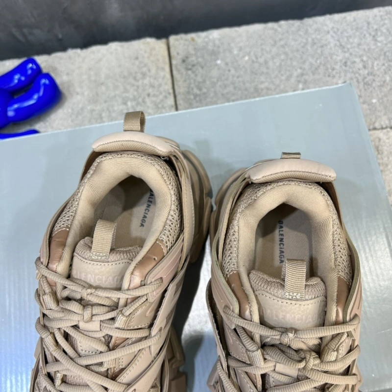 StreetReady Bxlxnciaga Sneakers 109935