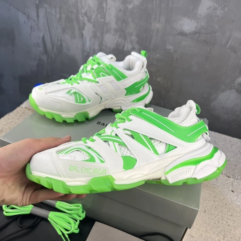 Vibrant Bxlxnciaga Sneakers 109923