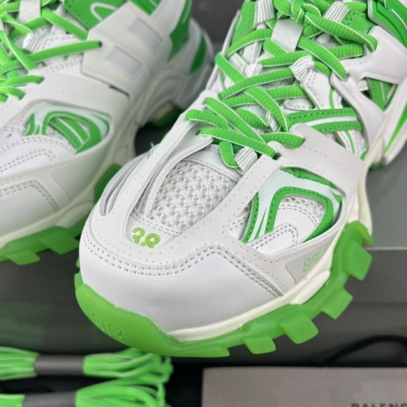 Vibrant Bxlxnciaga Sneakers 109923