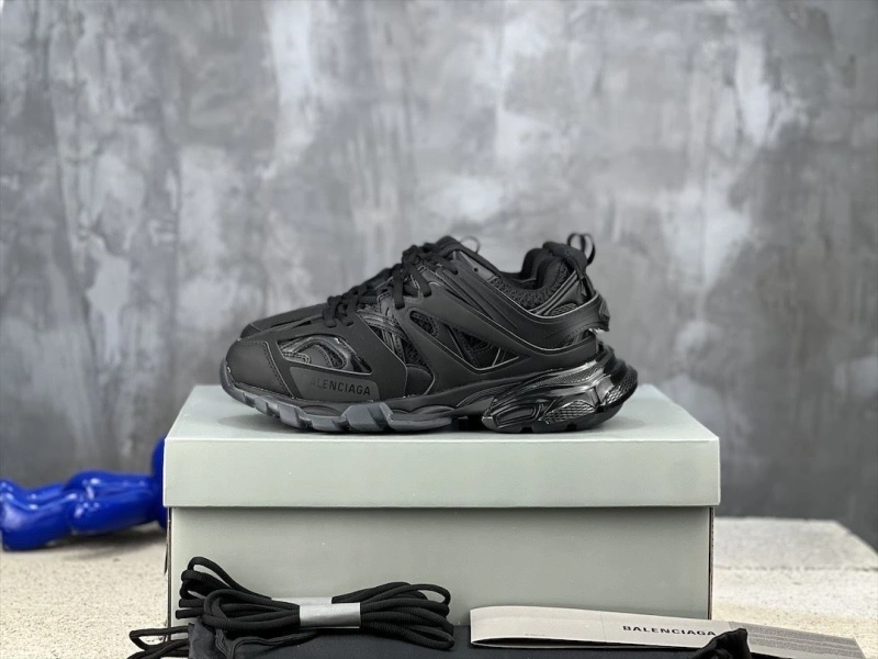 Sophisticated Bxlxnciaga Sneakers 109910
