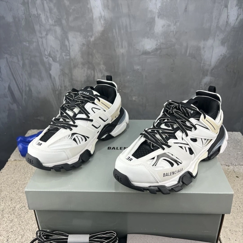 Sleek Bxlxnciaga Sneakers 109919