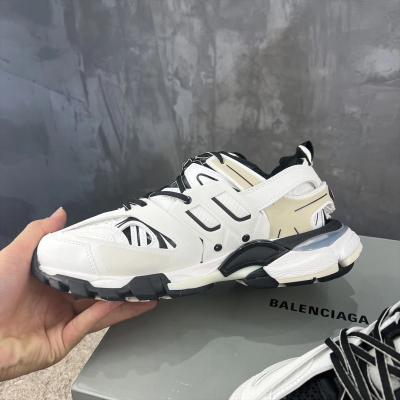 Sleek Bxlxnciaga Sneakers 109919