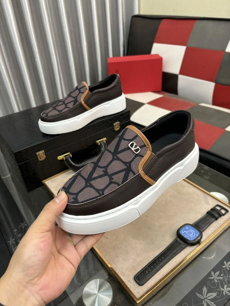 Compact Vxlxntino Casual Shoes 231624