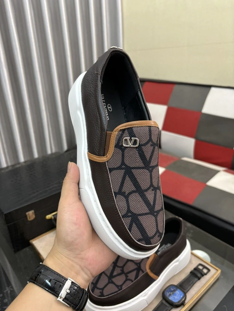 Compact Vxlxntino Casual Shoes 231624