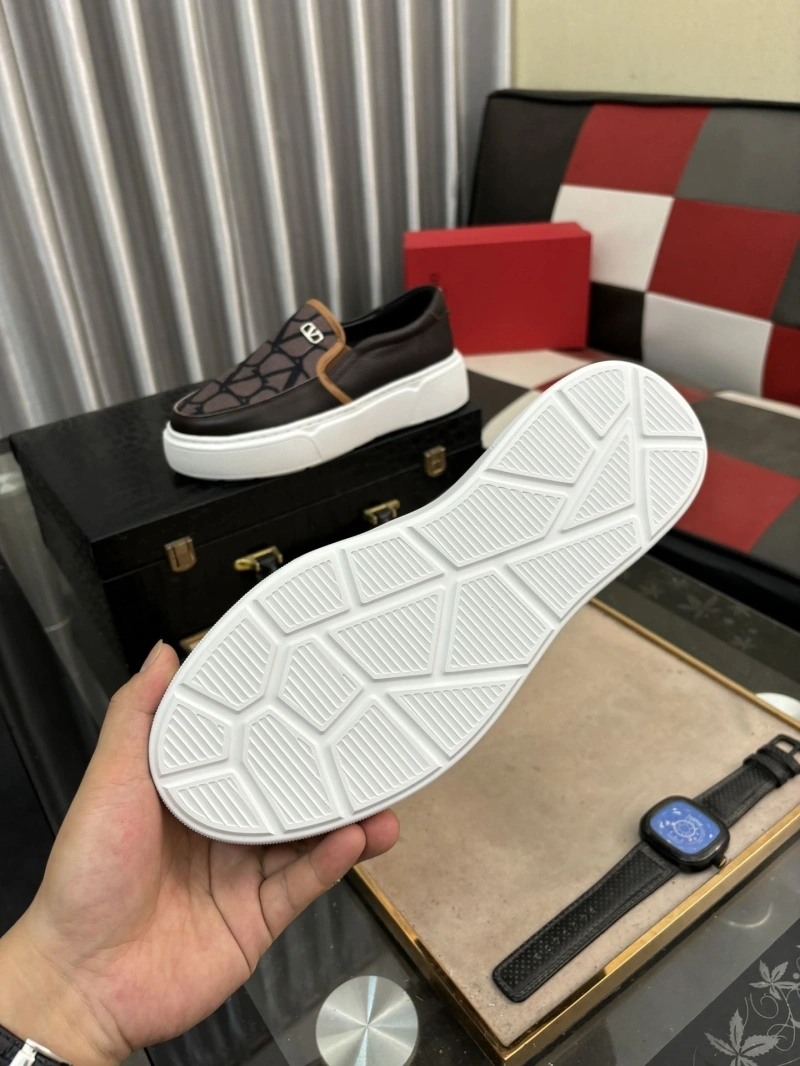 Compact Vxlxntino Casual Shoes 231624
