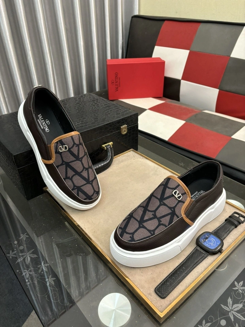 Compact Vxlxntino Casual Shoes 231624