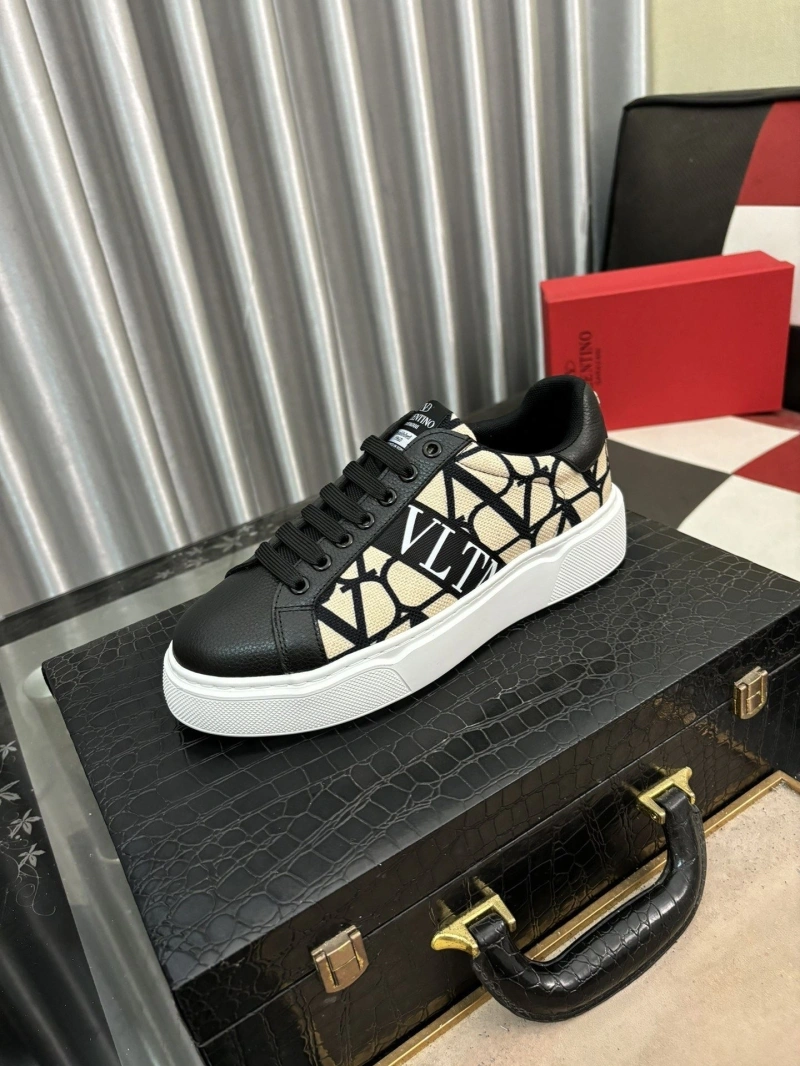 Vxlxntino Casual Shoes Efficient 231632
