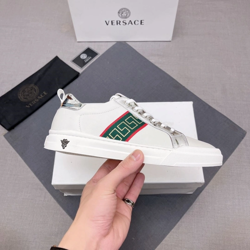 HighQuality Gxvxnchy Sneakers 153987