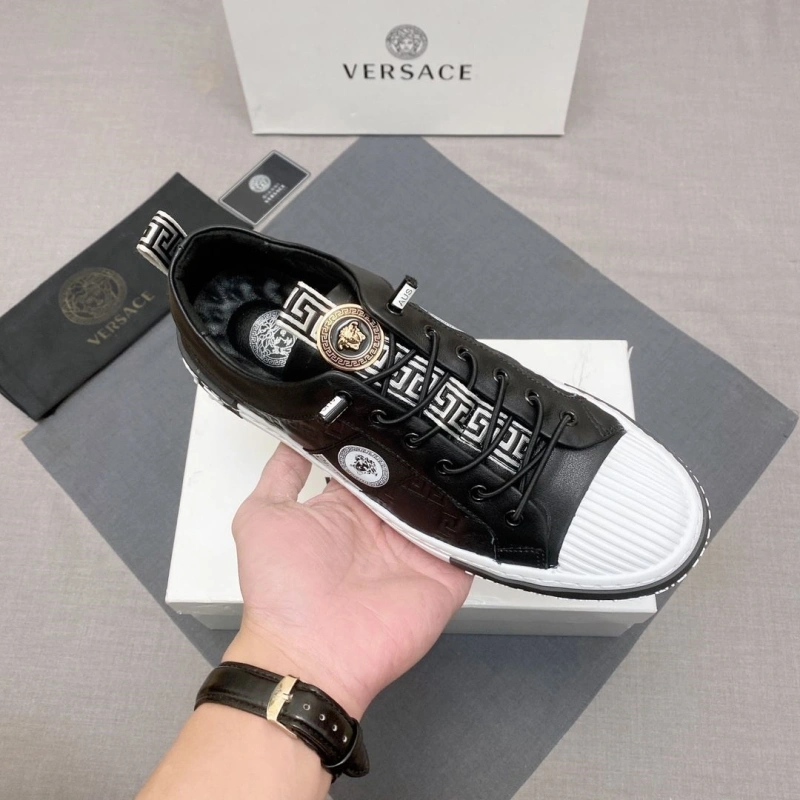 Gxvxnchy Sneakers Refined 153982